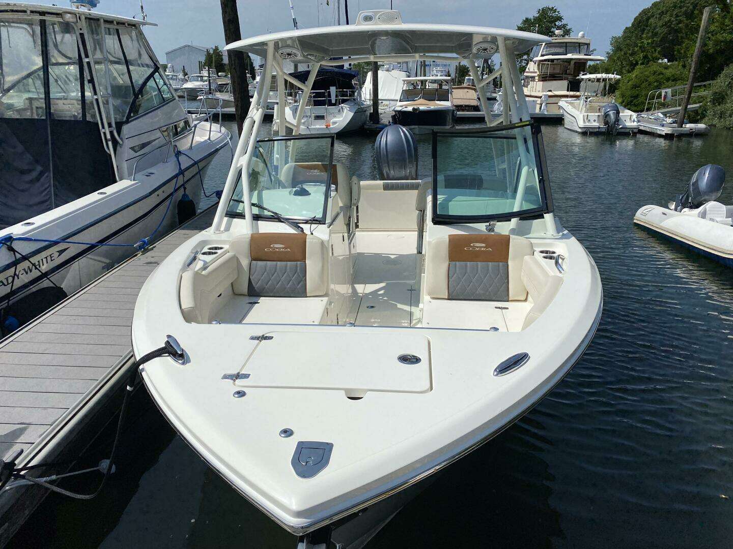2022 Cobia 240DC - Image 3