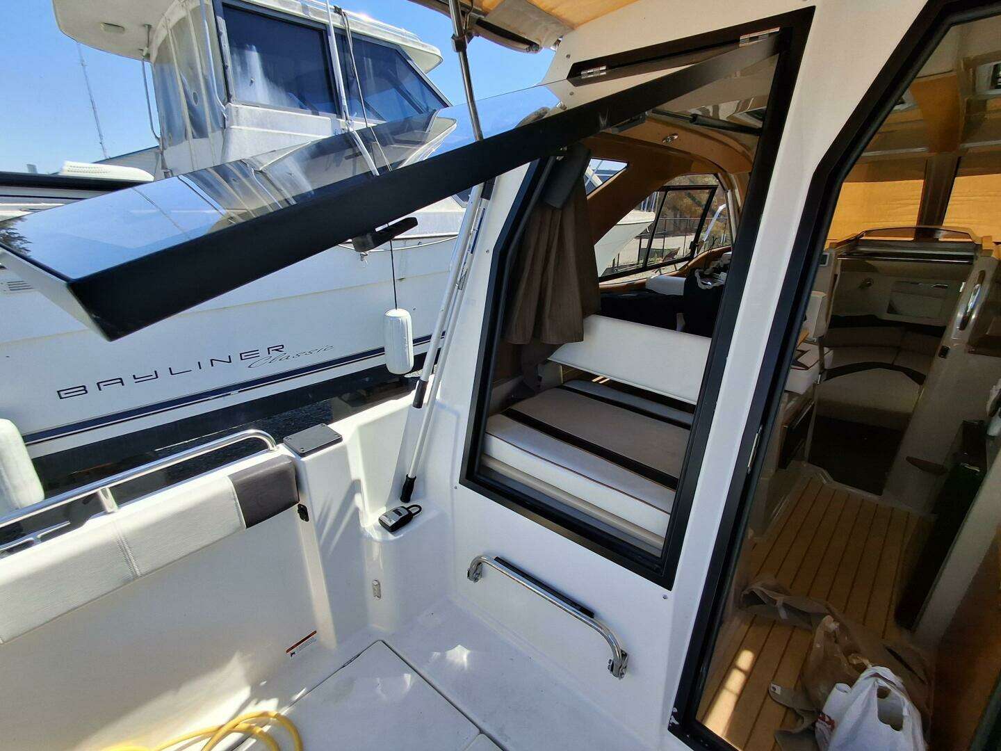 2017 Cutwater 24C - Image 18
