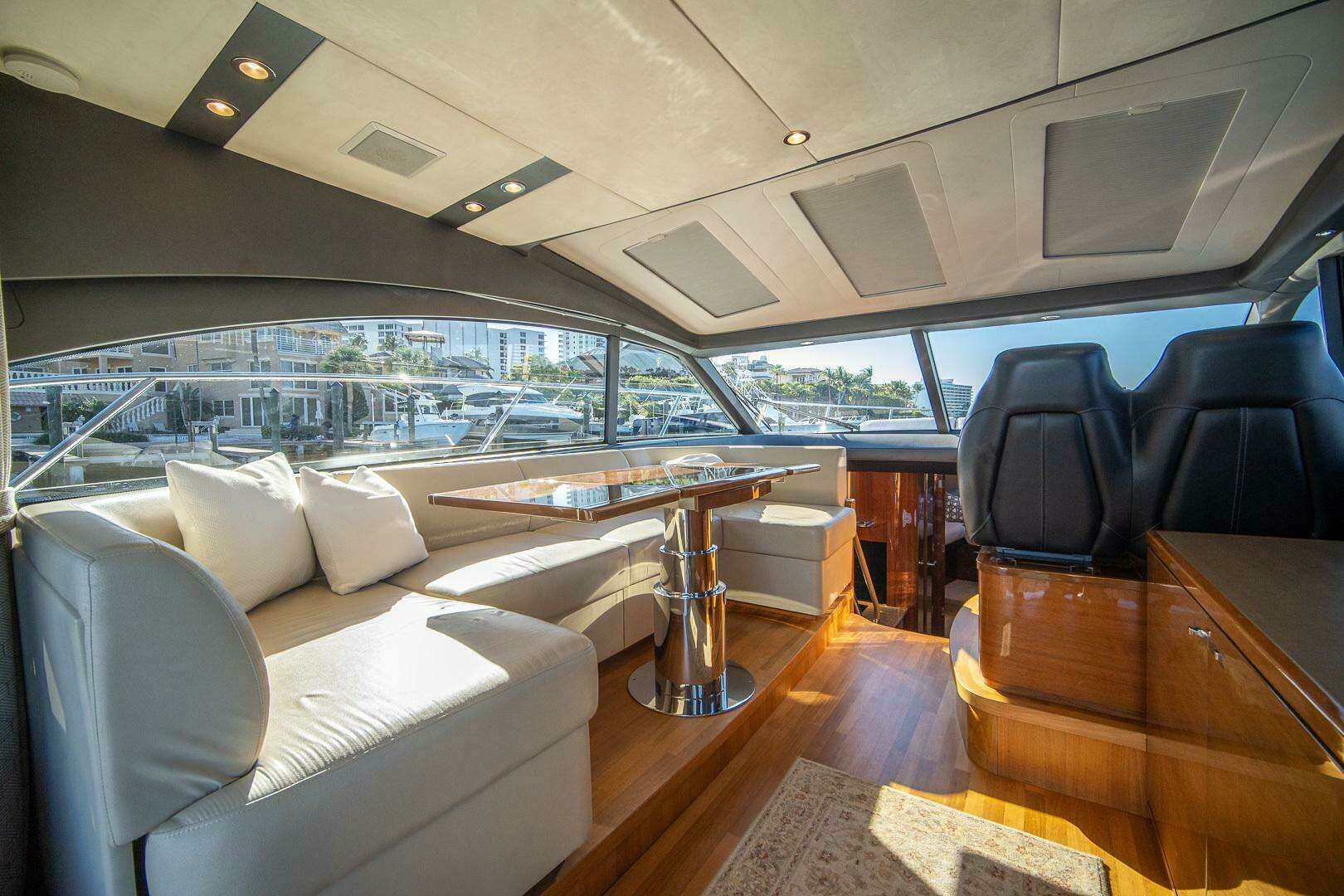 2016 Princess V48 - Image 17