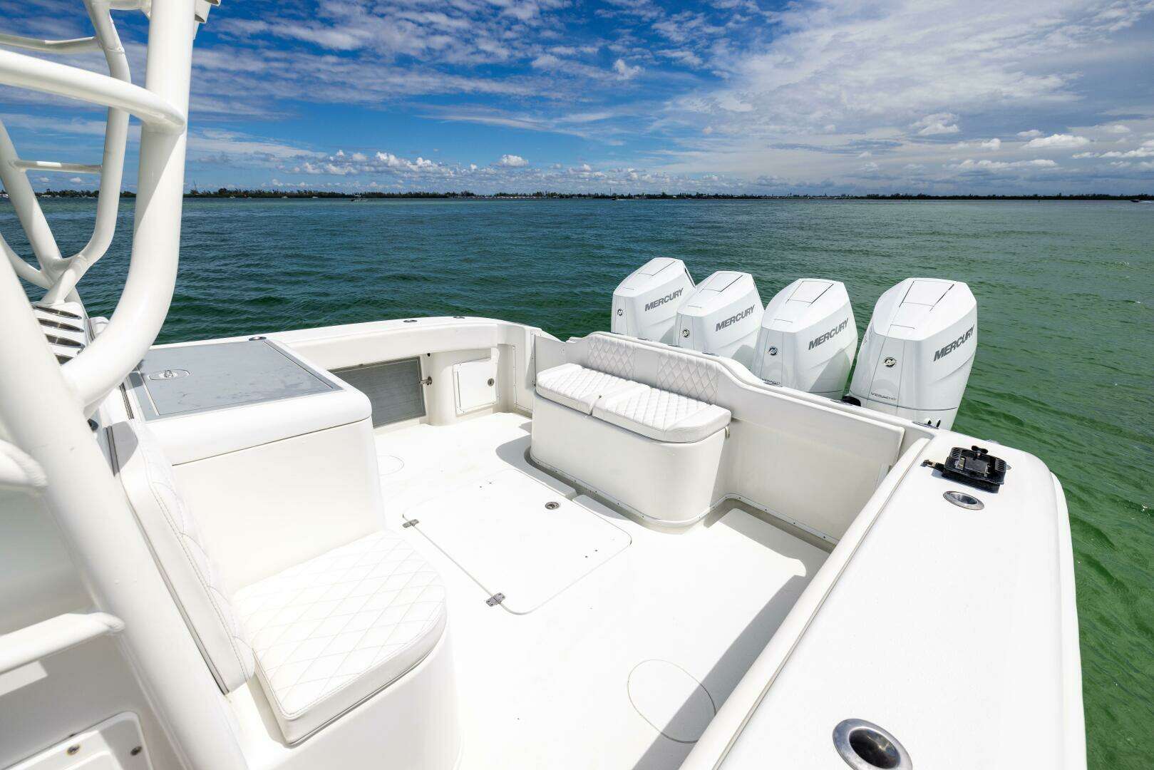 2009 Yellowfin — - Image 28