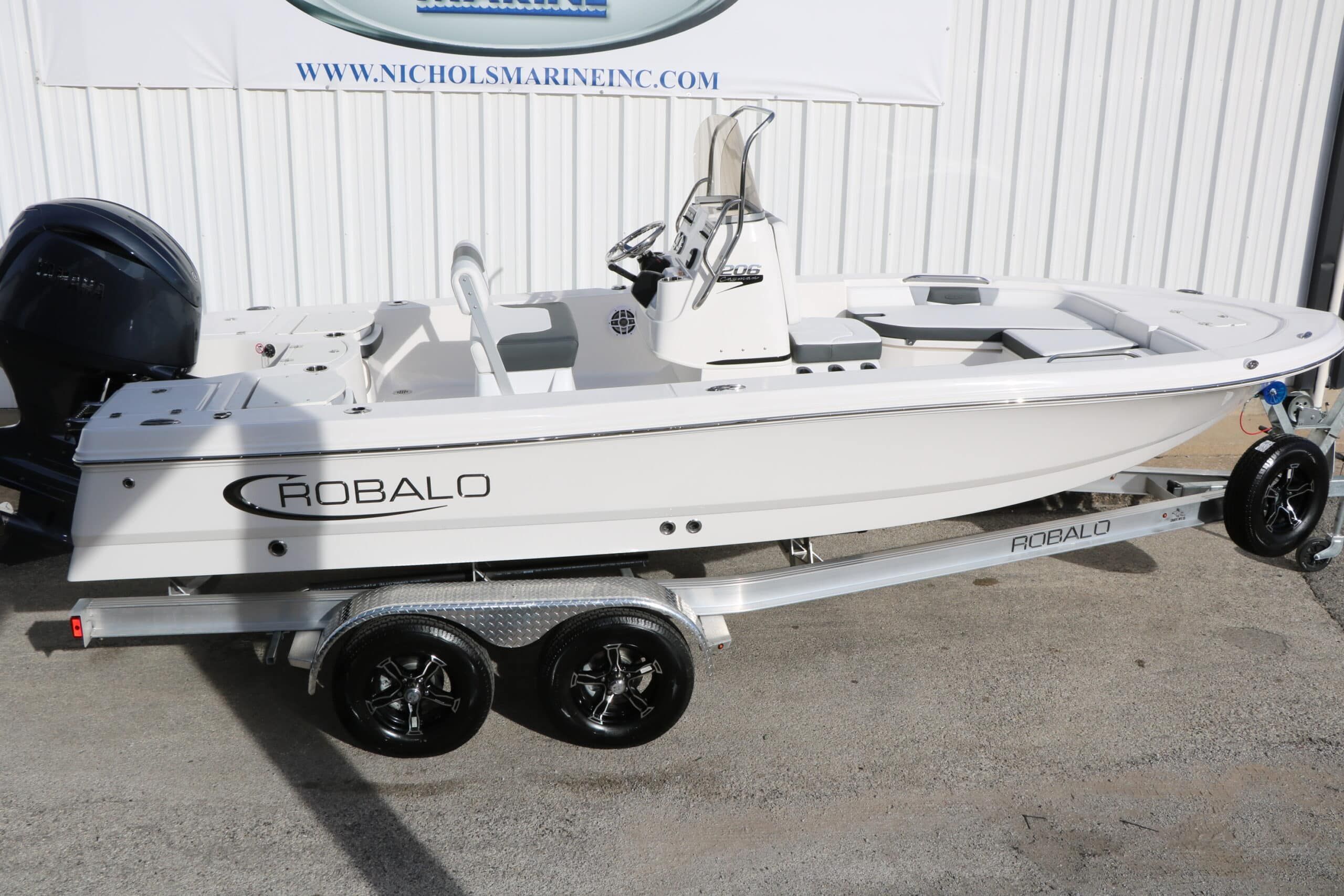 2026 Robalo 206 Cayman - 14