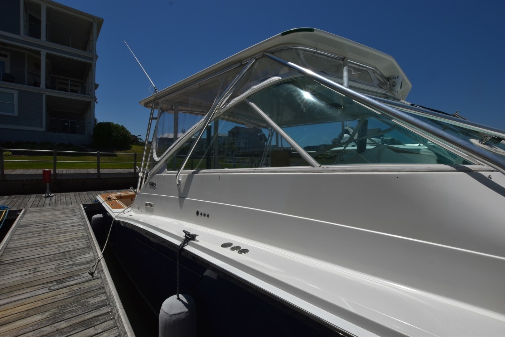 1998 Cabo 45 Express Fisherman - Image 24