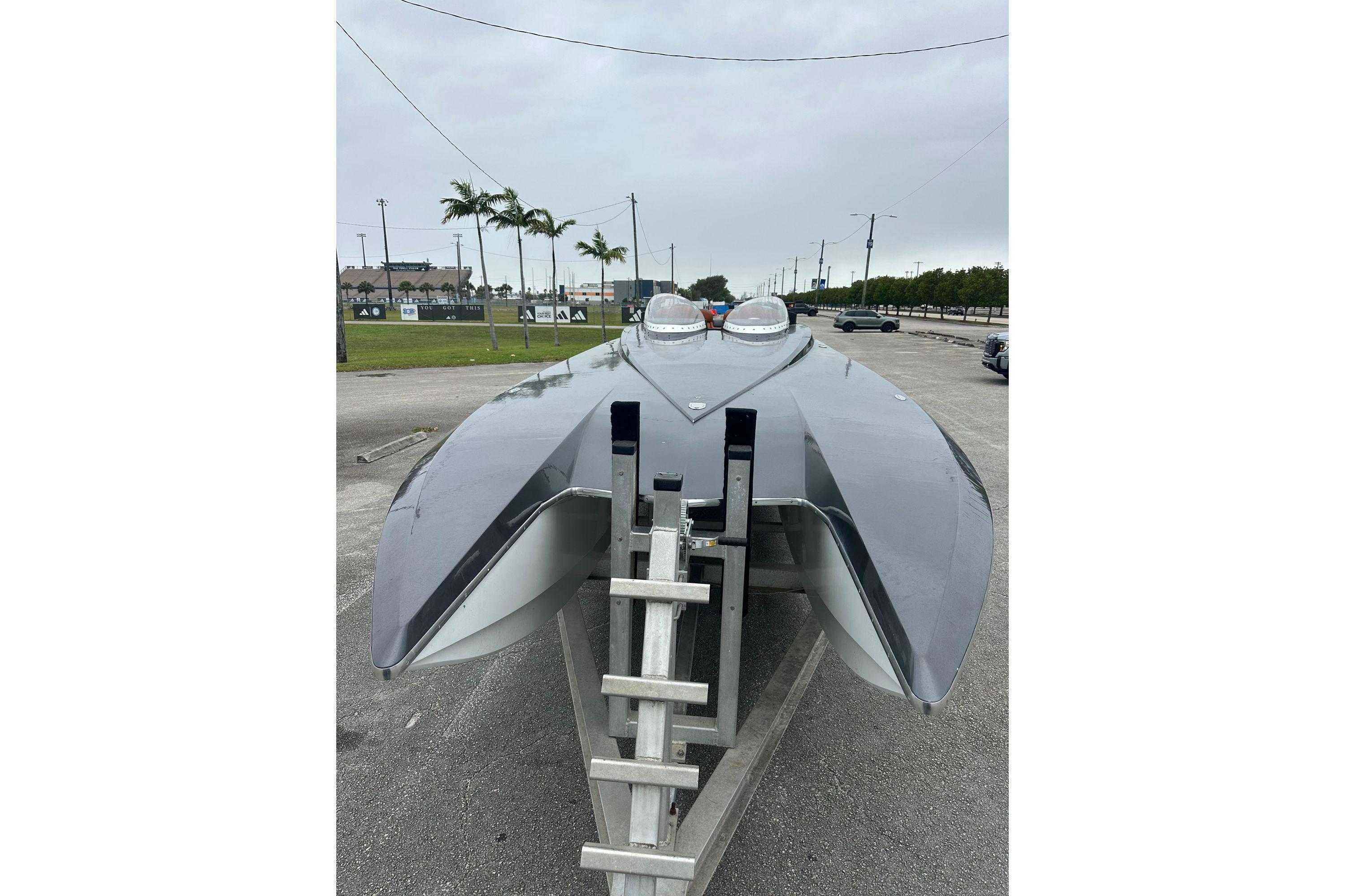 2008 Motion Marine 35 XP