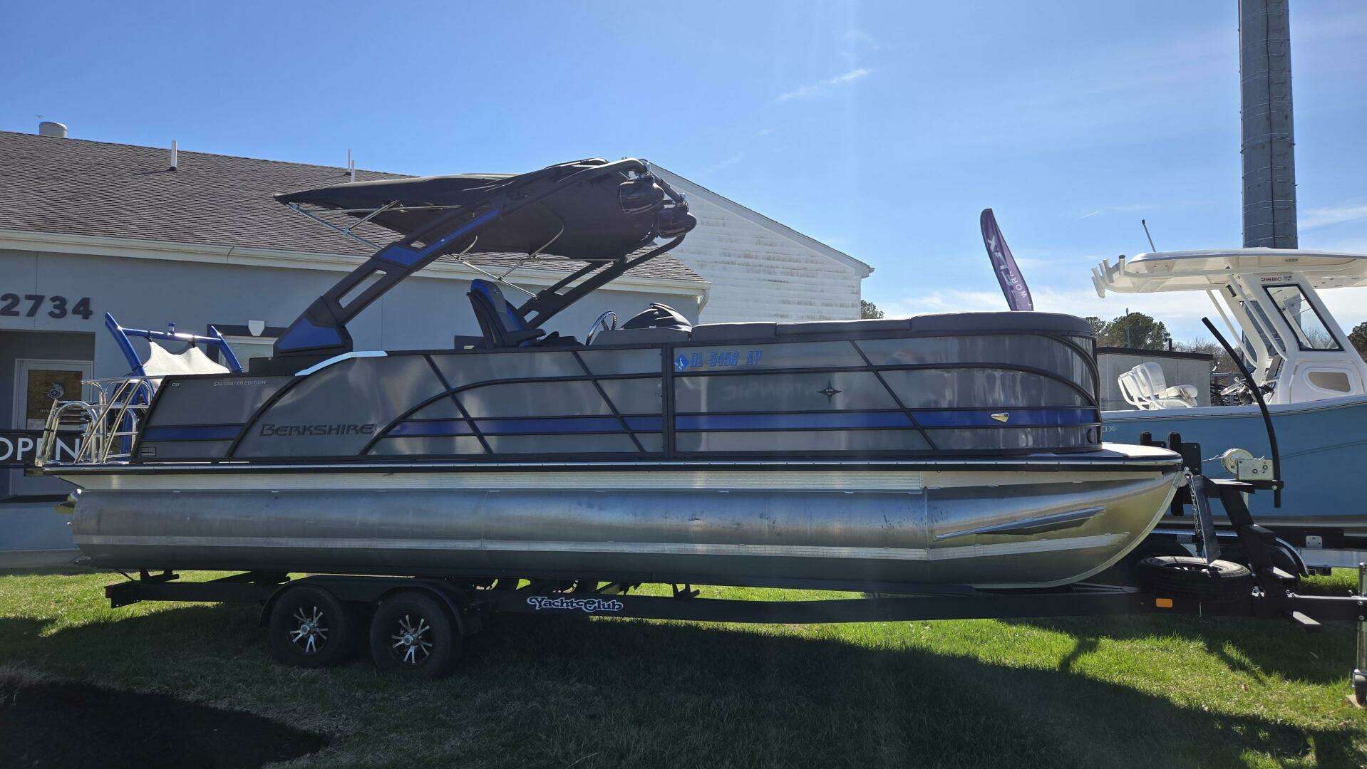2023 Berkshire 25UL STS 3.0 Plus - Image 3