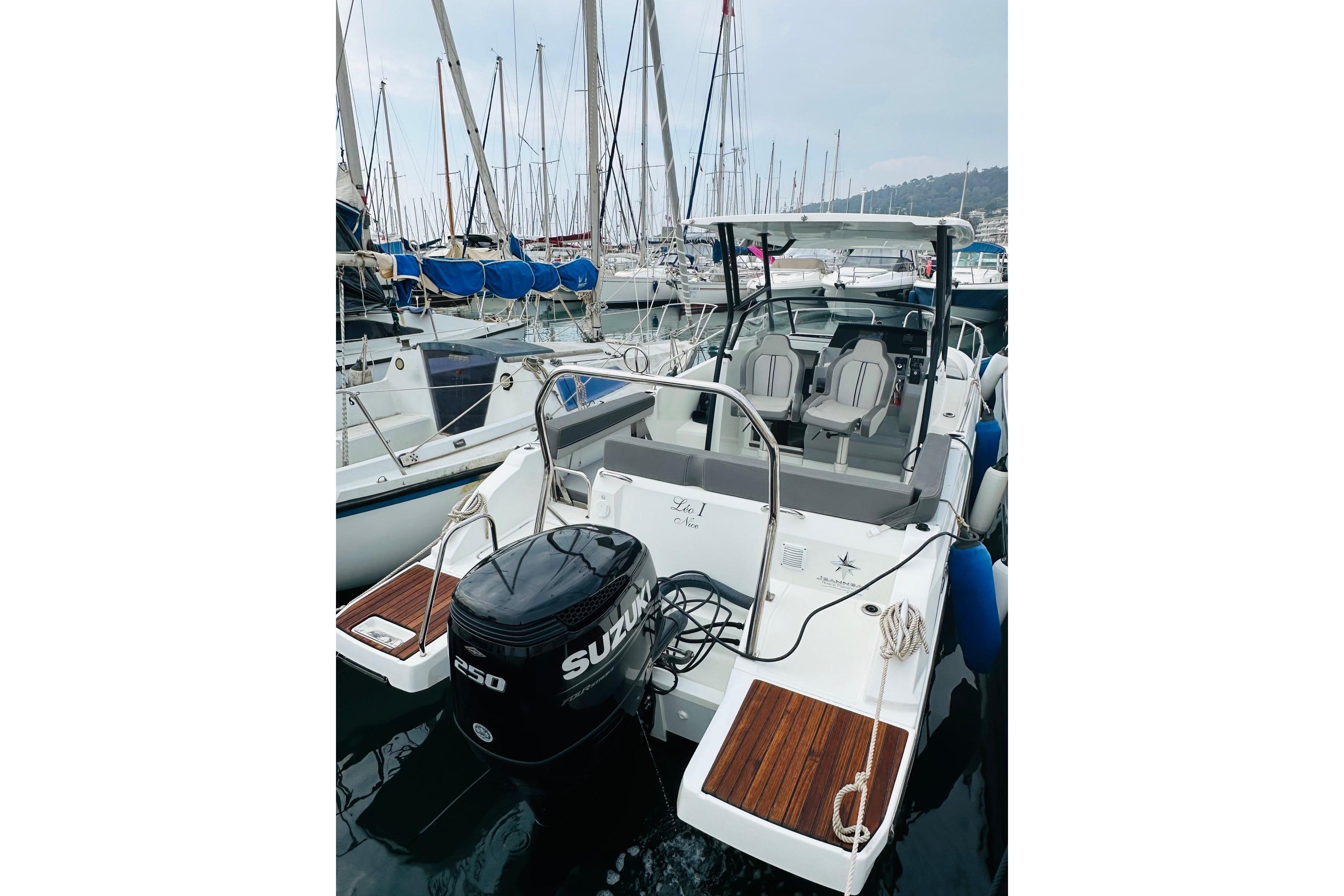 2022 Jeanneau Cap Camarat 7.5 WA Serie 3