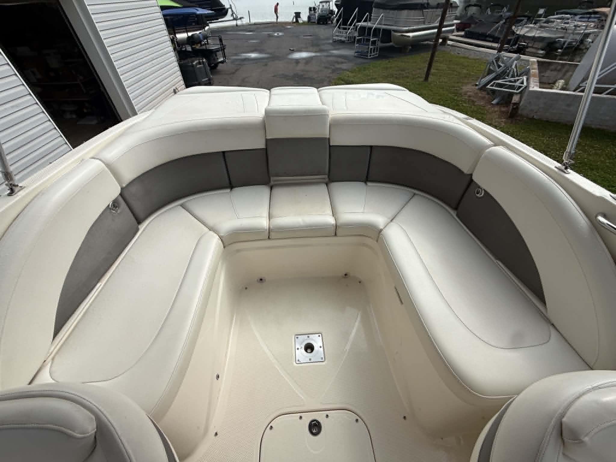 2009 Bayliner 225 Br - 20