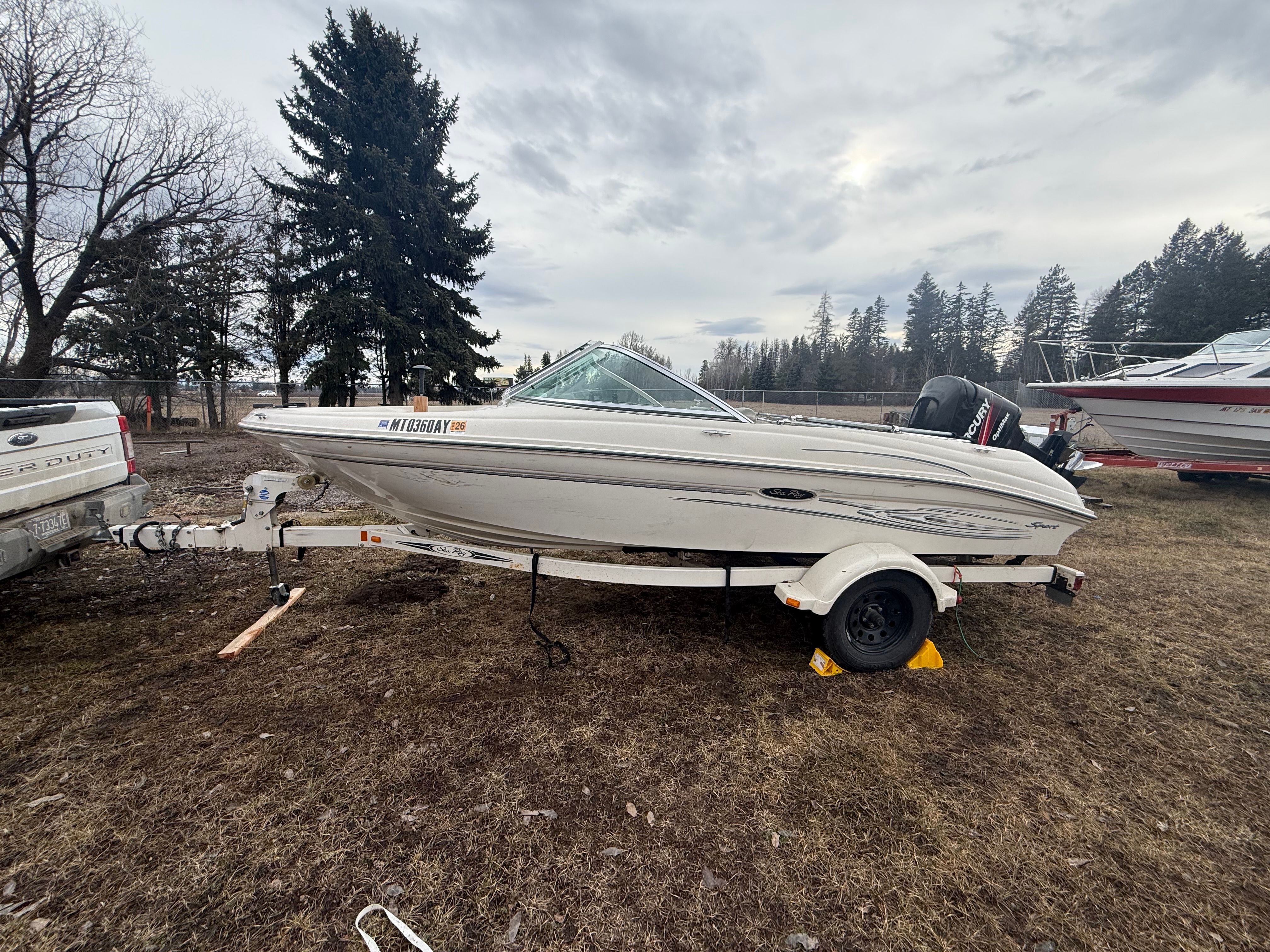2005 Sea Ray 185 Outboard Sport - 4