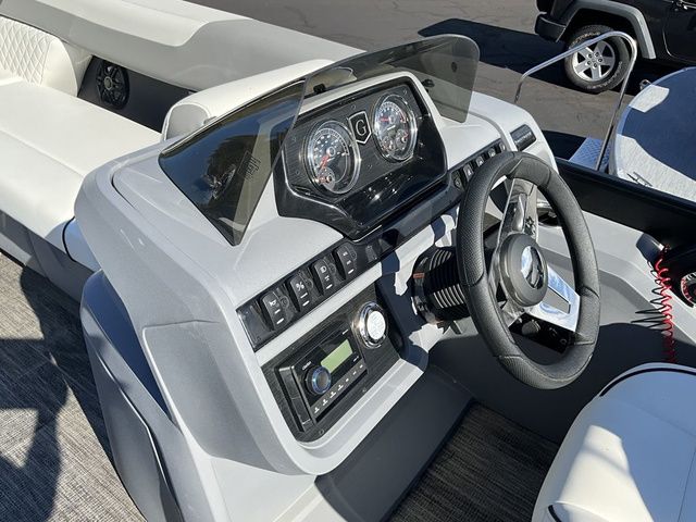 2025 Godfrey Marine Sweetwater 2286 SB - 17