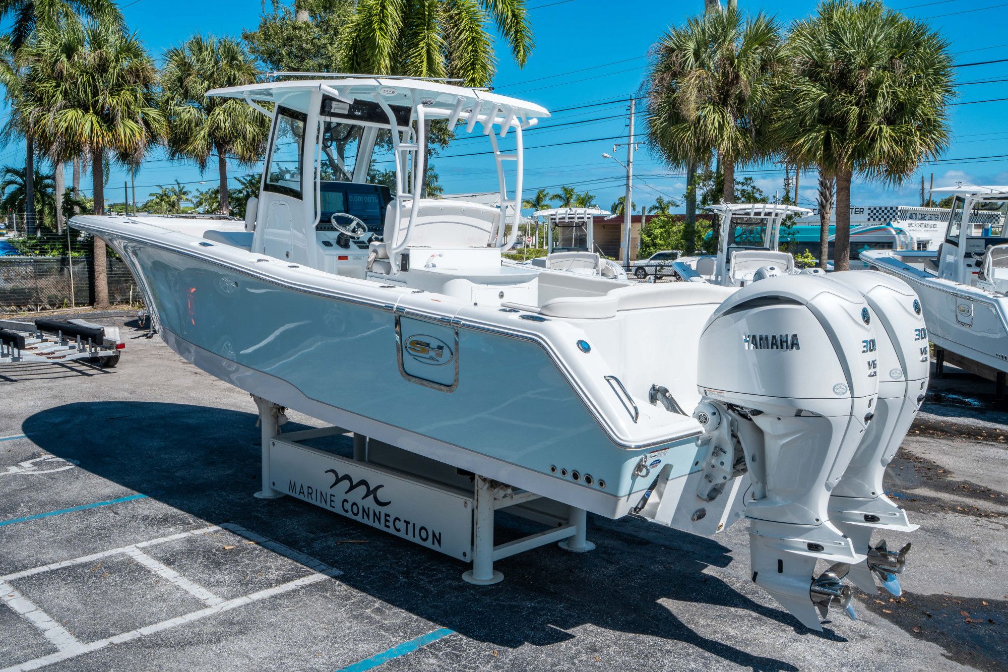 2026 Sea Hunt ULTRA 305 CB - 4