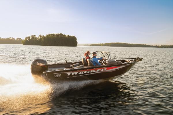 2025 Tracker Targa V-18 WT - 77