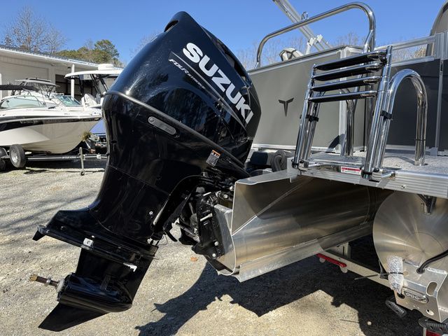 2026 Tahoe Sport 85 Rear Fish 23 - 16