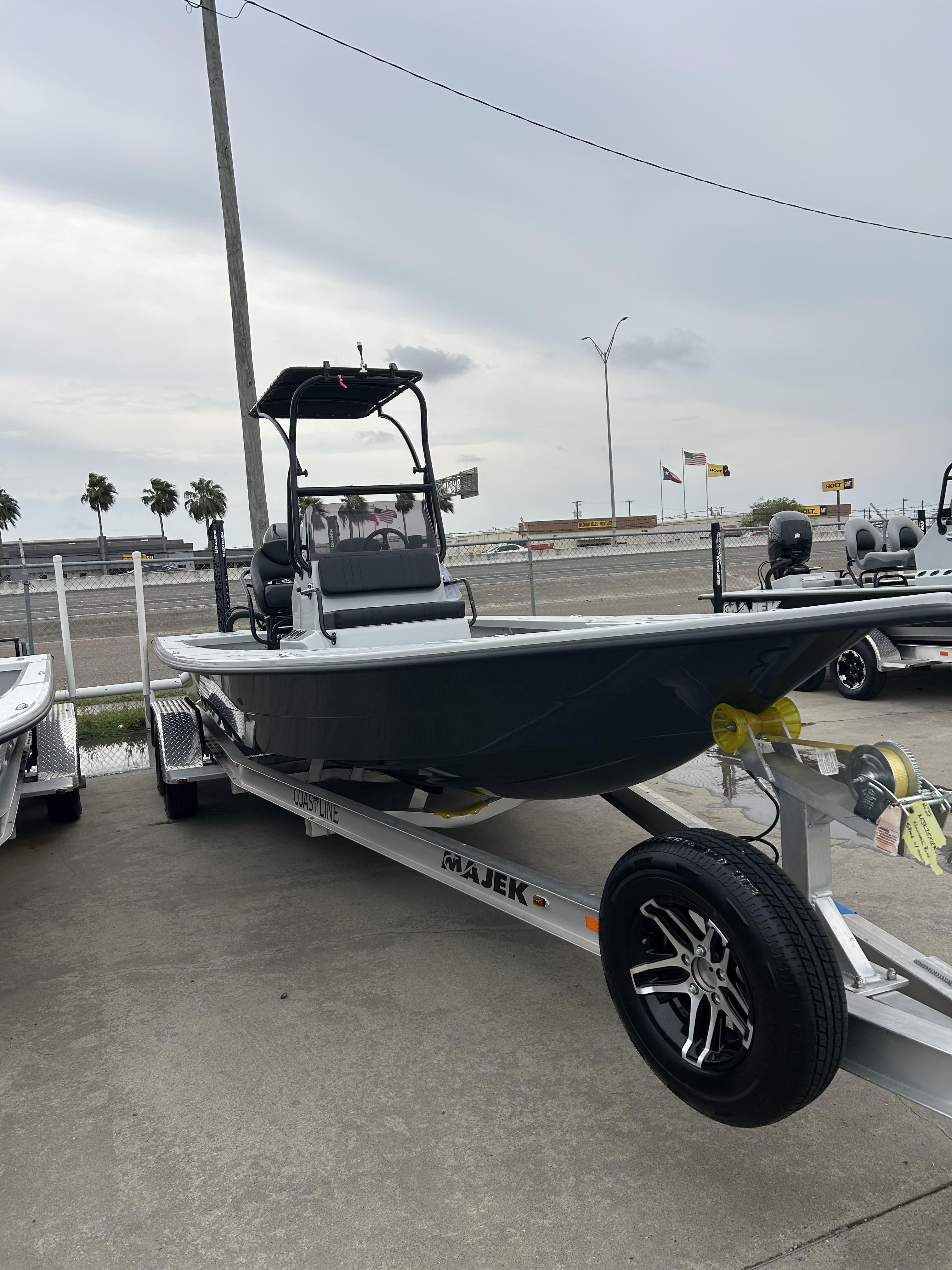 2026 Majek 25 Xtreme - 3