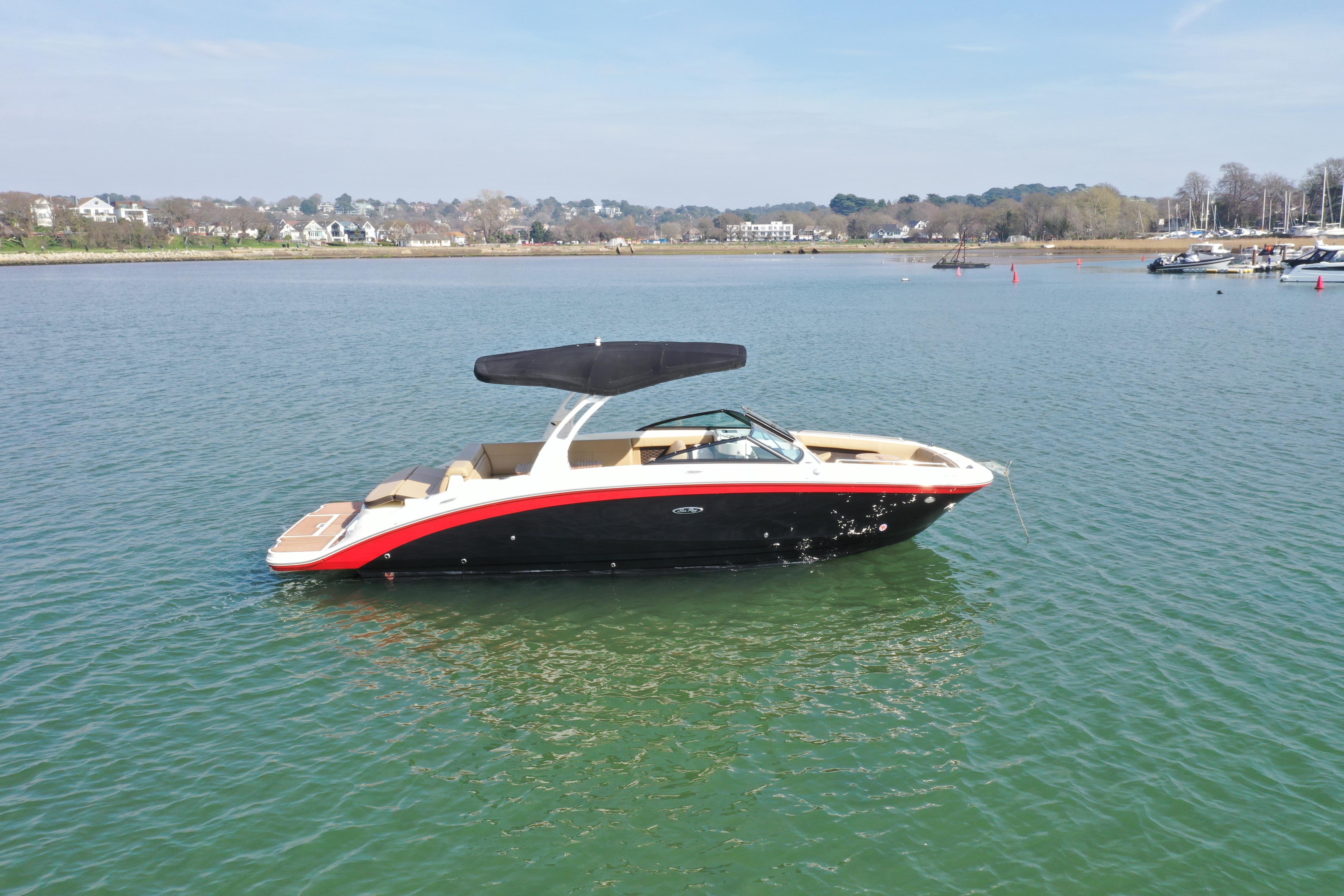 2018 Sea Ray SDX 270
