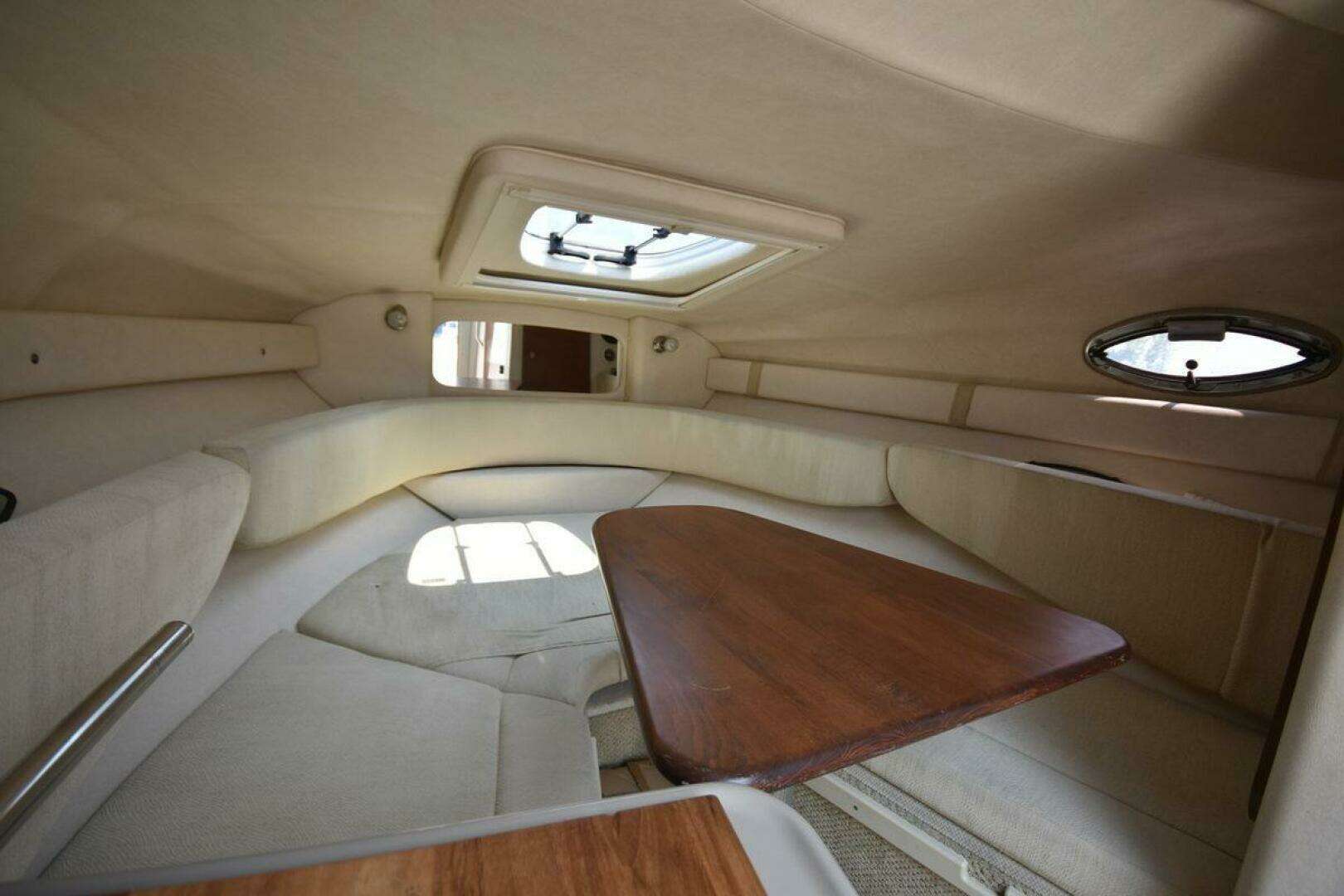 2008 Sea Ray 240 Sundancer - Image 17