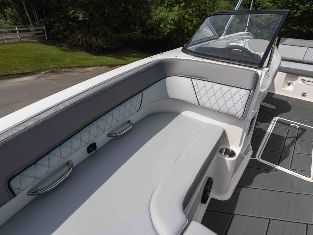 2025 Bayliner D22 - 12