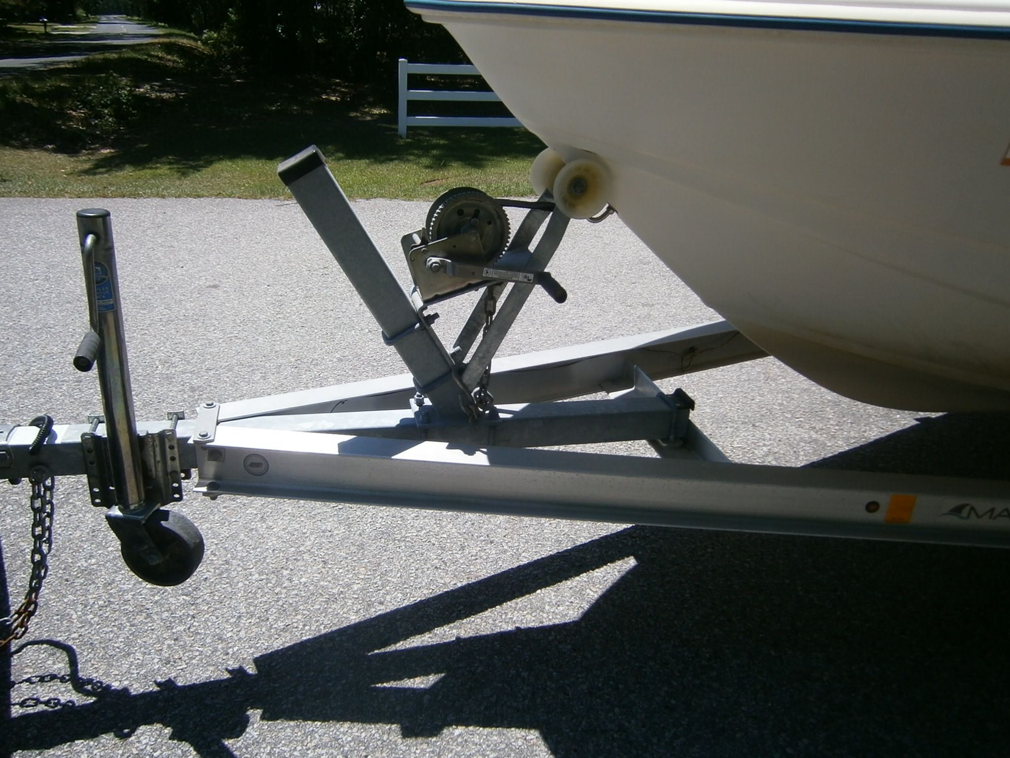 Scout 175 Sportfish 2004 on trailer, close-up of bow area.