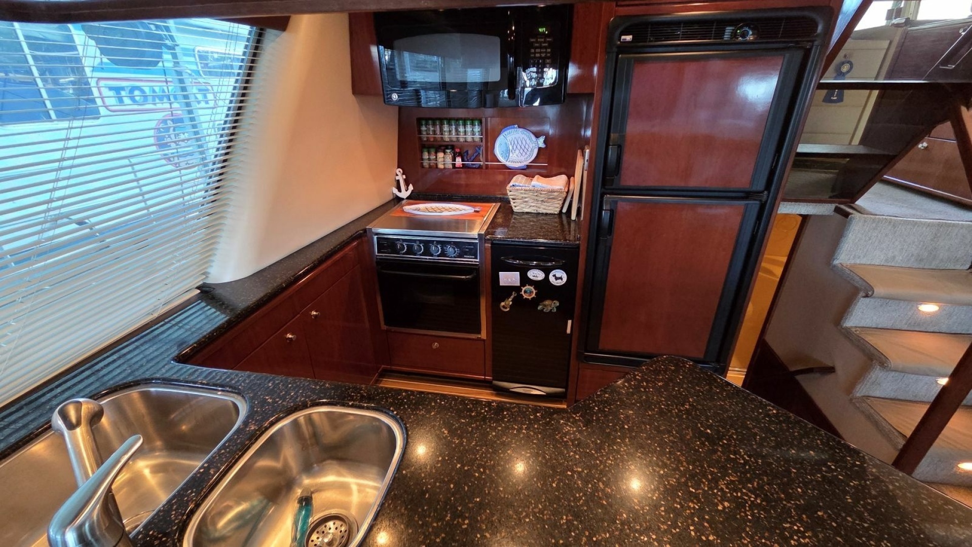 2008 Meridian 490 Pilothouse - Image 15