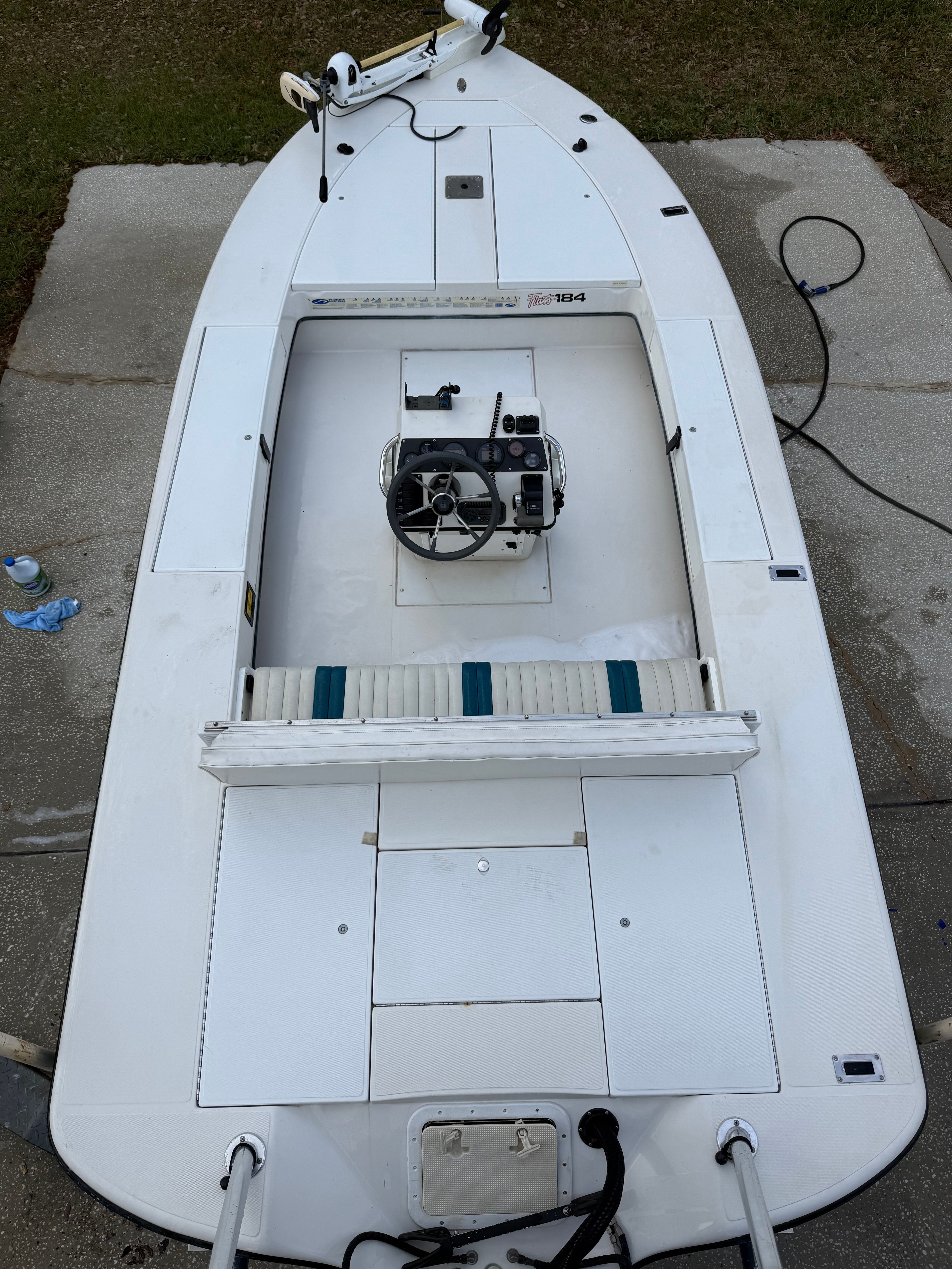1997 Ranger 184 Flats boat, top view, clean and well-maintained.