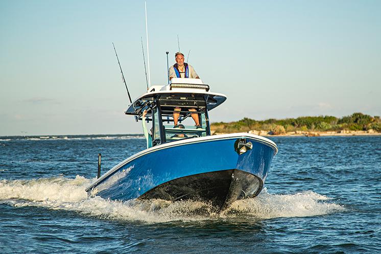 Manufacturer Provided Image: 2025 Everglades 273 Center Console boat cruising on open water.