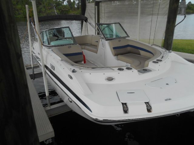 2018 Hurricane Sun Deck 187 - 5