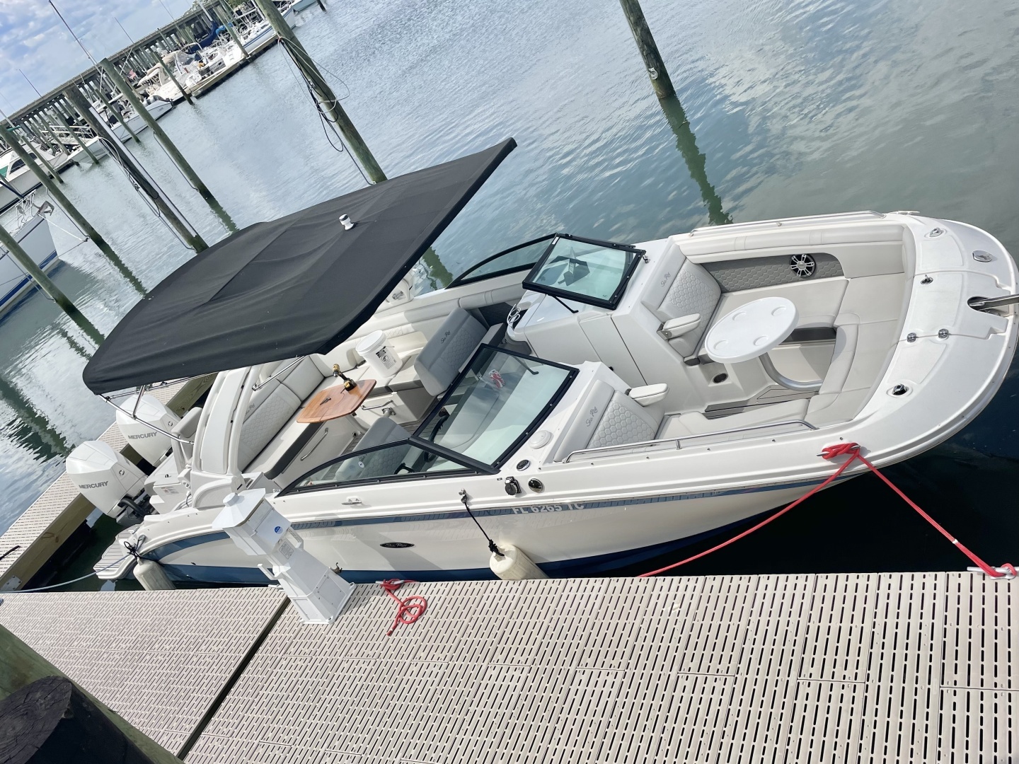 2022 Sea Ray 290 SDX - Image 3