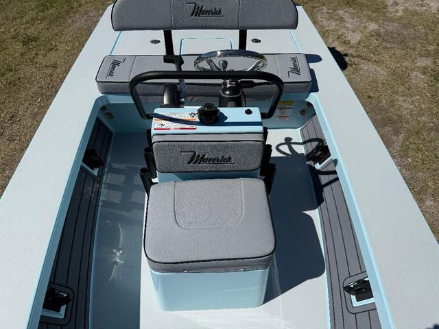 2025 Maverick 17 HPX-S - 13