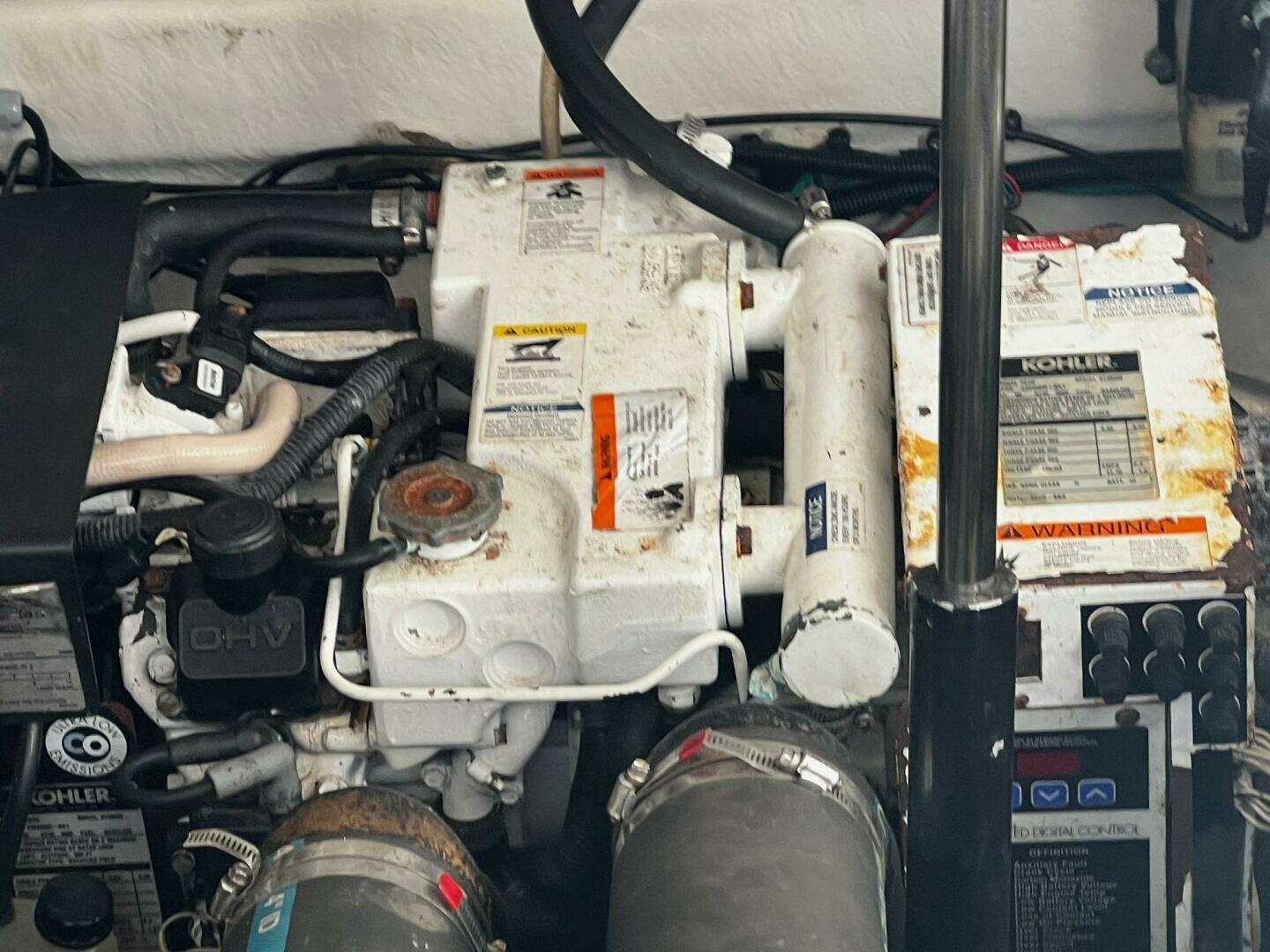 2007 Sea Ray Sundancer - Image 33