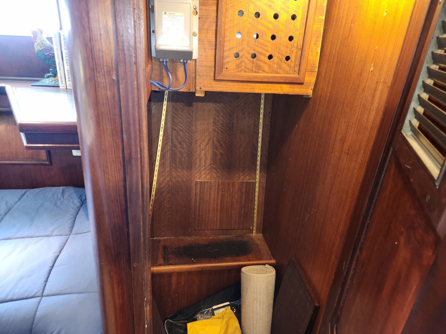 1978 Hatteras 53 Motor Yacht - Image 39