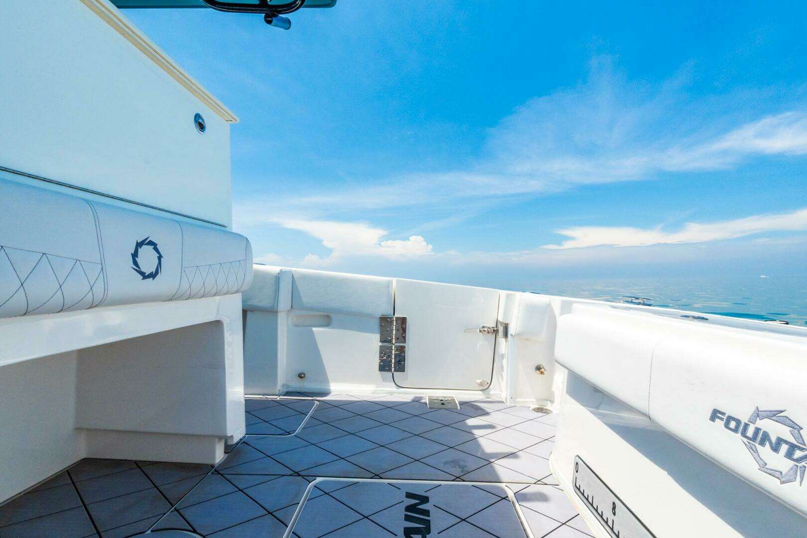 2020 Fountain 38 Center Console - Image 24