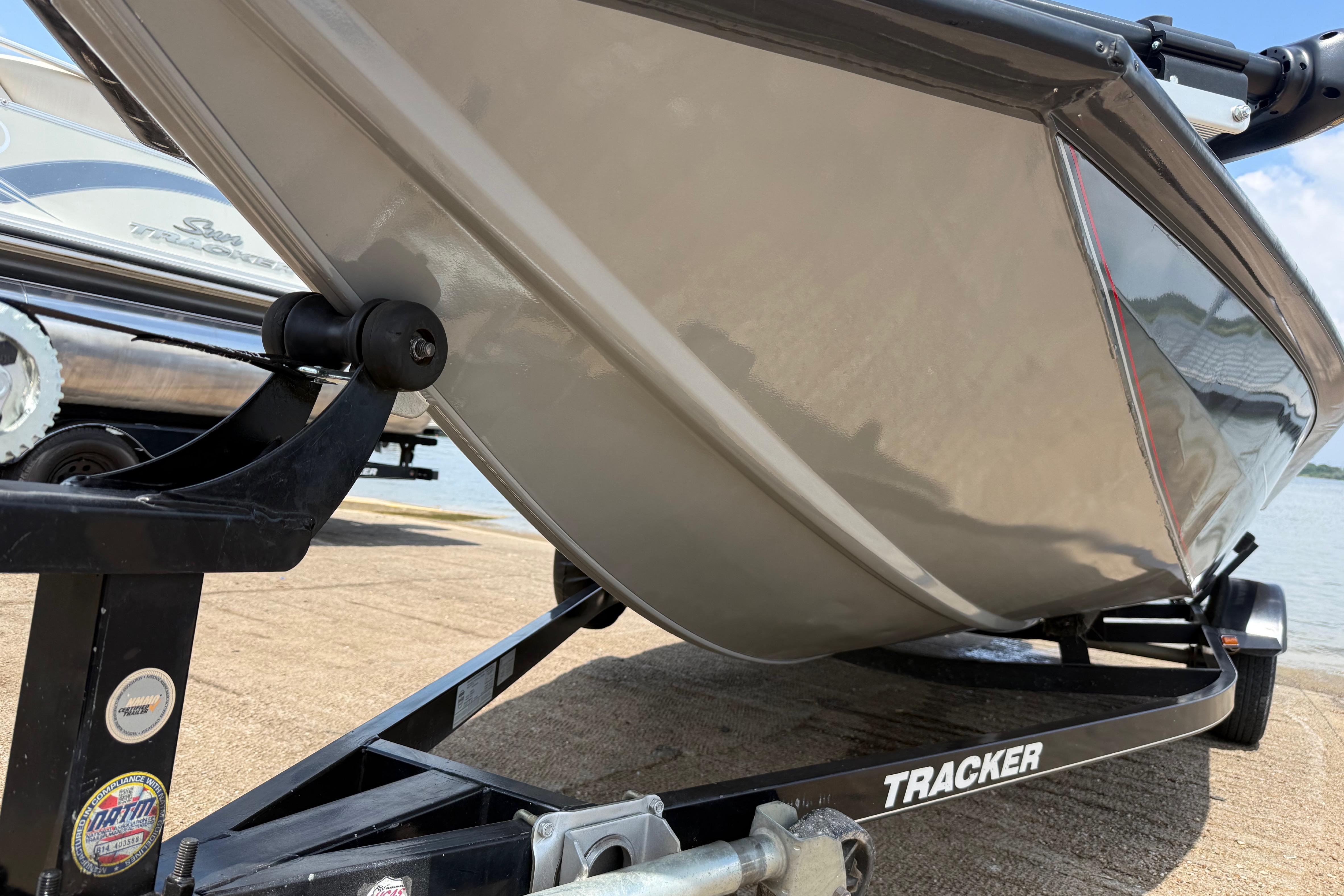 2015 Tracker Pro Team 190 TX boat on trailer, close-up view.