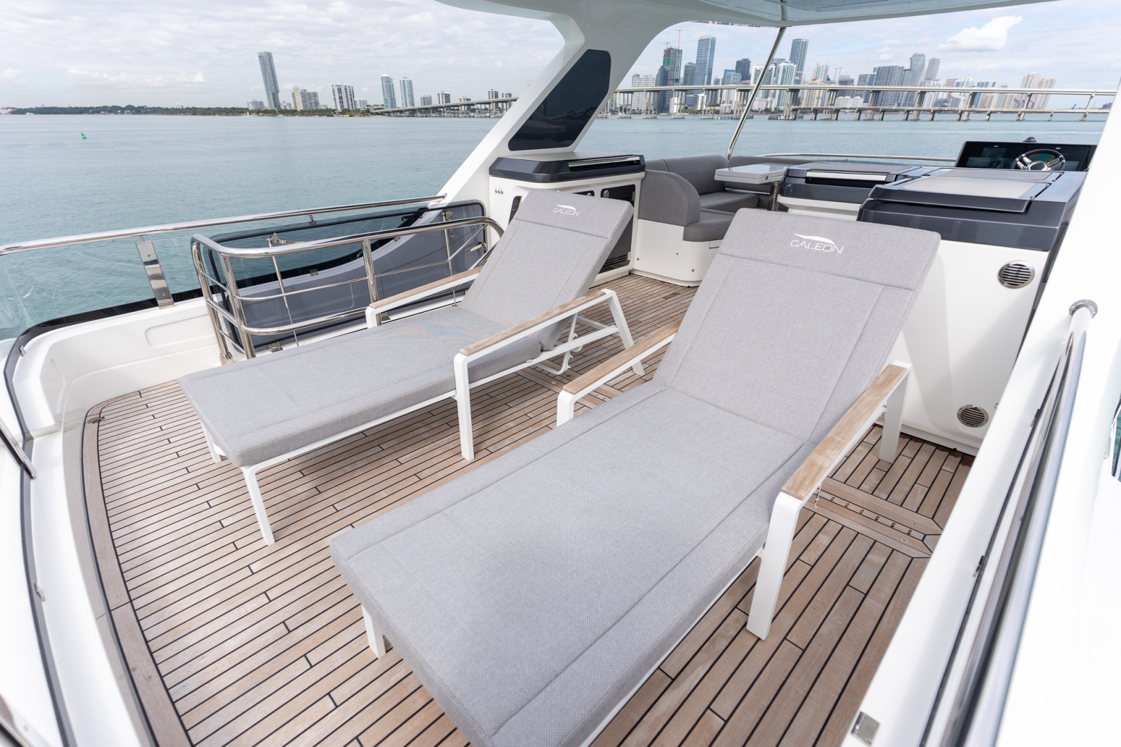 2025 Galeon 560 FLY - Image 59