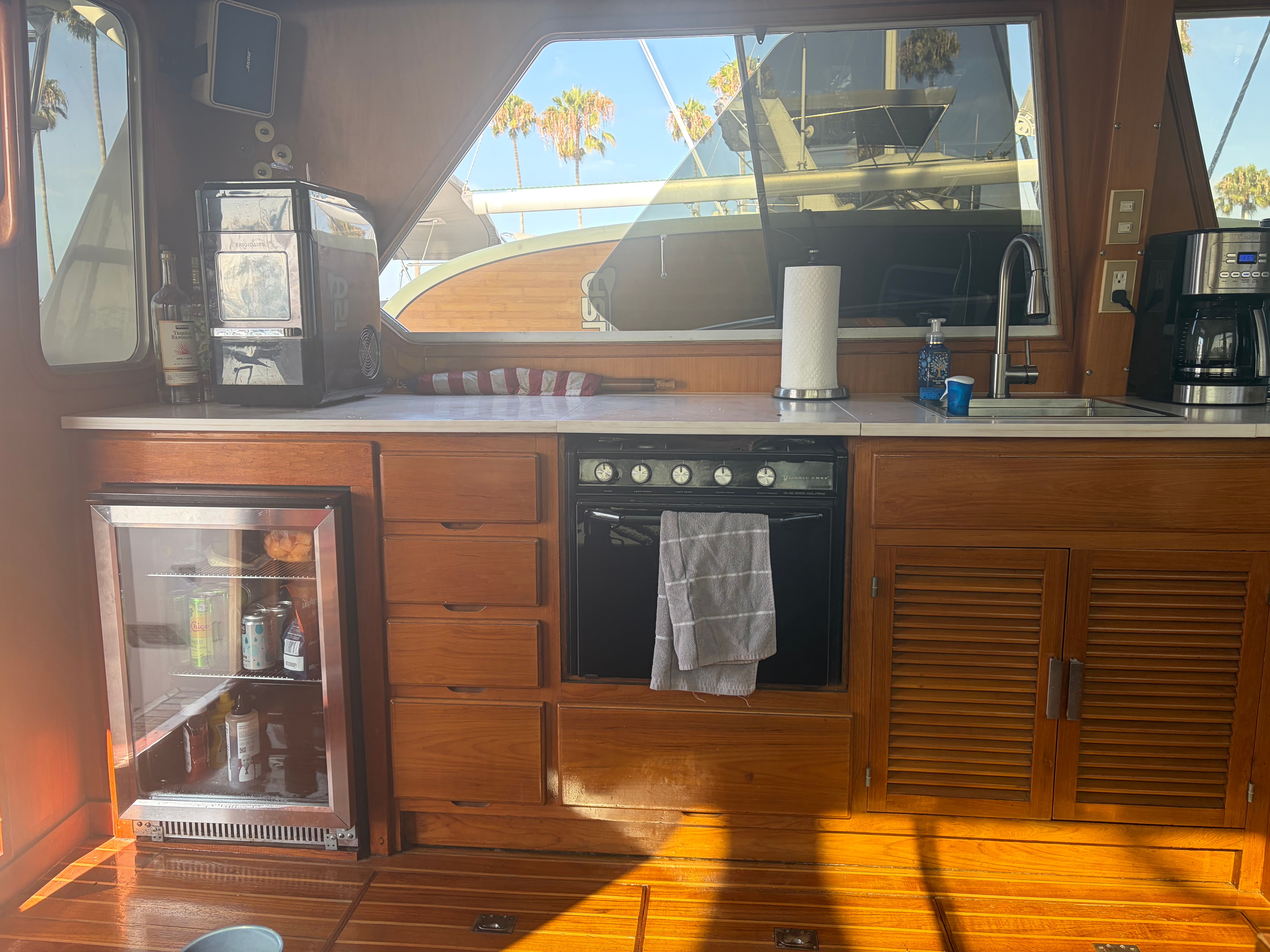 1990 Overseas Sportfisher - 4