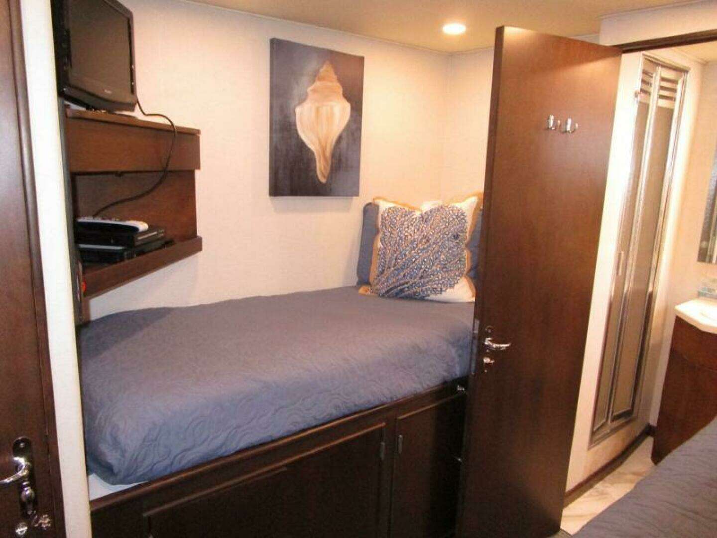 1986 Burger Flush Deck with Flybridge - Image 41
