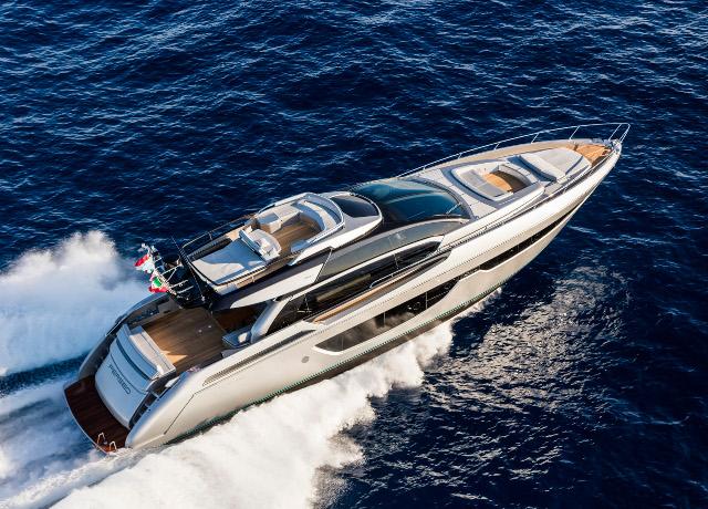 2017 Riva 76' Perseo