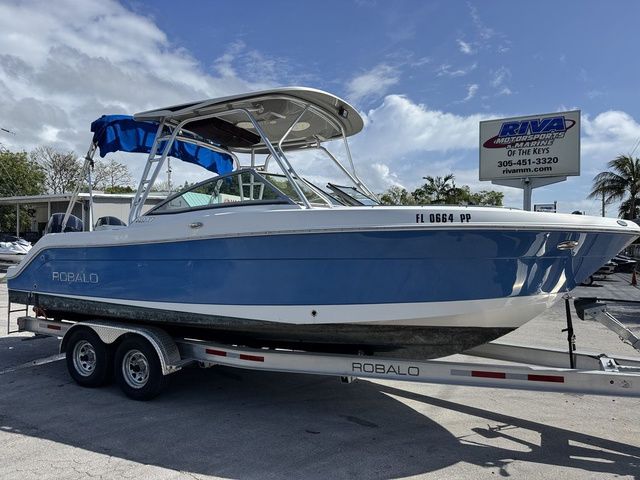 2012 Robalo 247 DC - 2