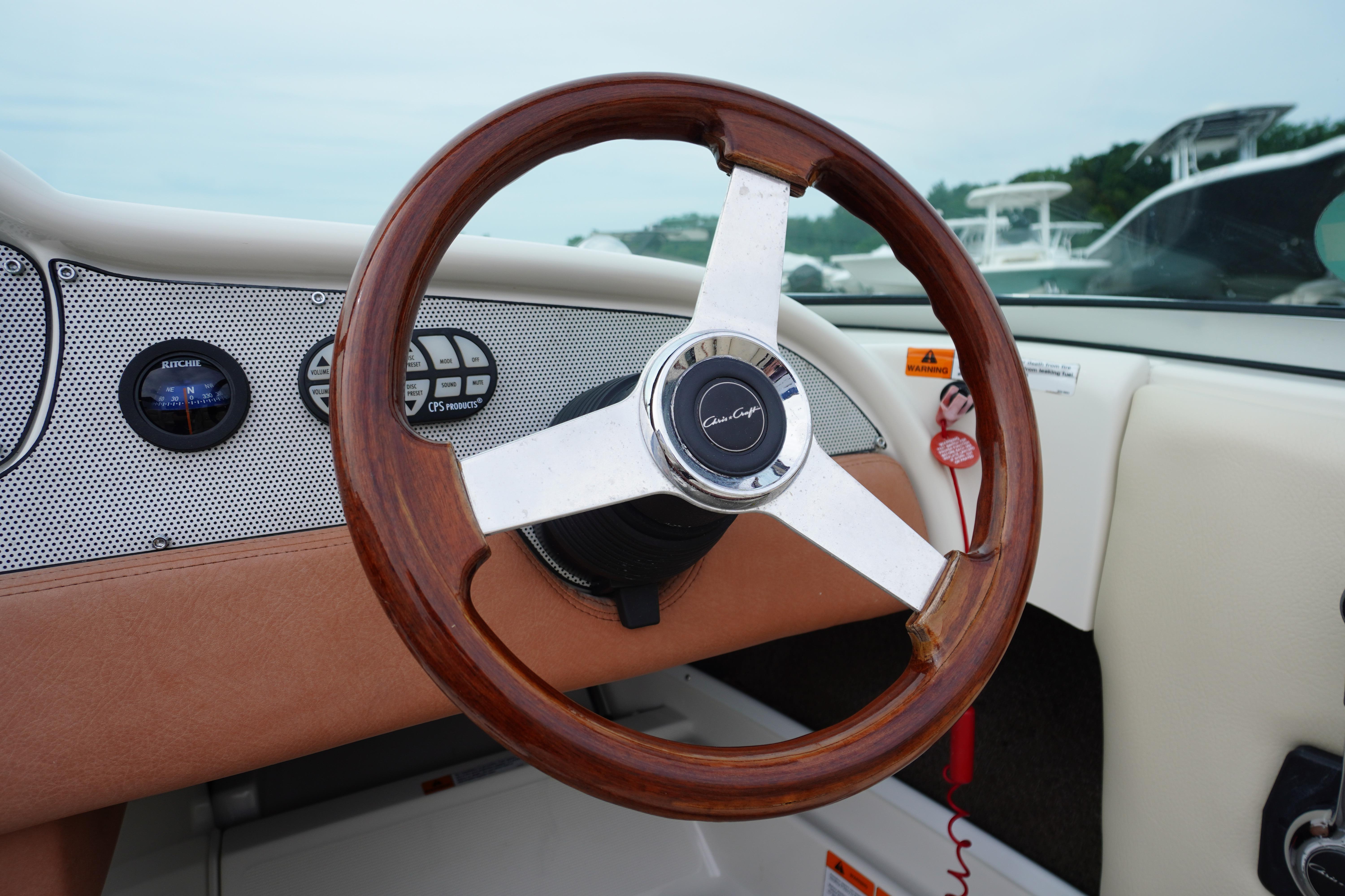 2005 Chris Craft Speedster Heritage steering wheel and dashboard detail.