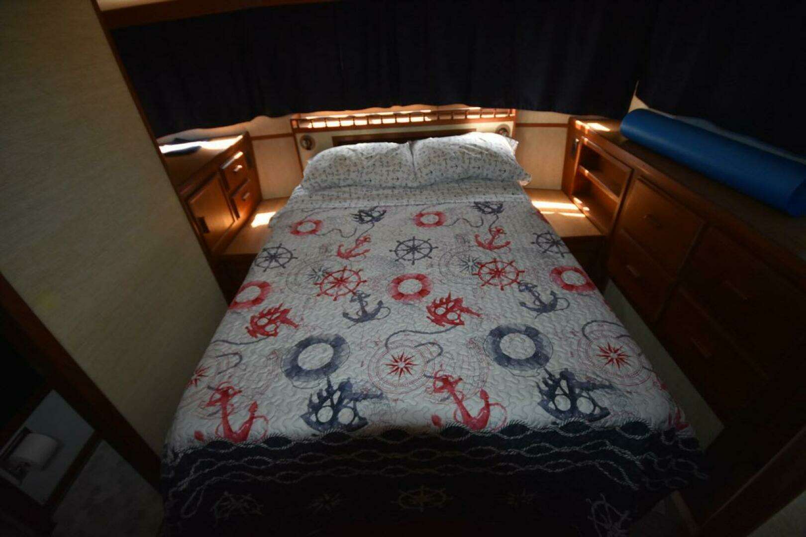 1985 Marinette 39 Double Cabin - Image 64