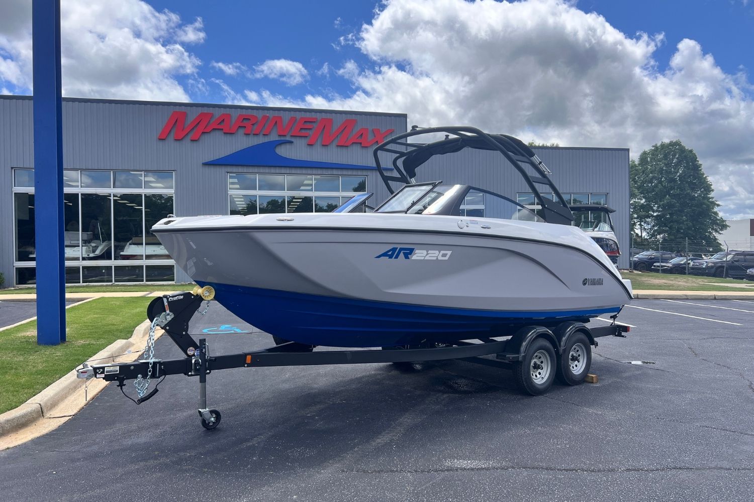 2026 Yamaha Boats AR220