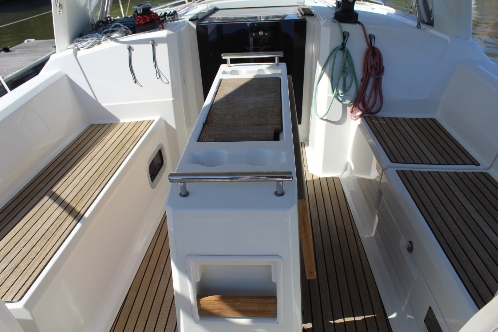 2016 Beneteau 35 Oceanis - Image 22