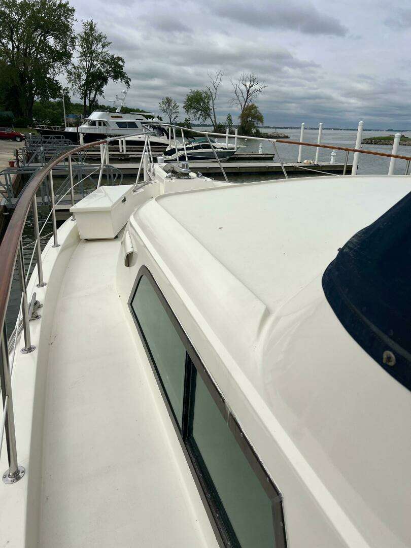 1984 Hatteras 61 CPMY - Image 12