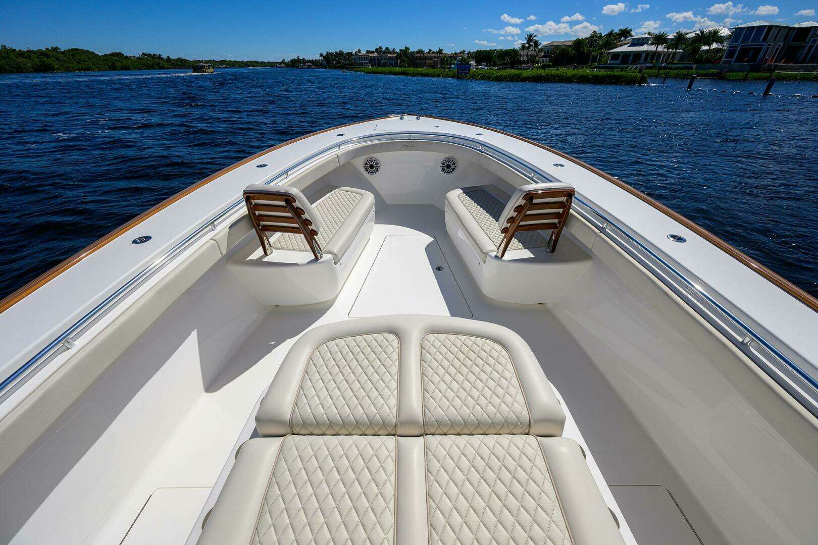 2022 Valhalla Boatworks V-41 - Image 10