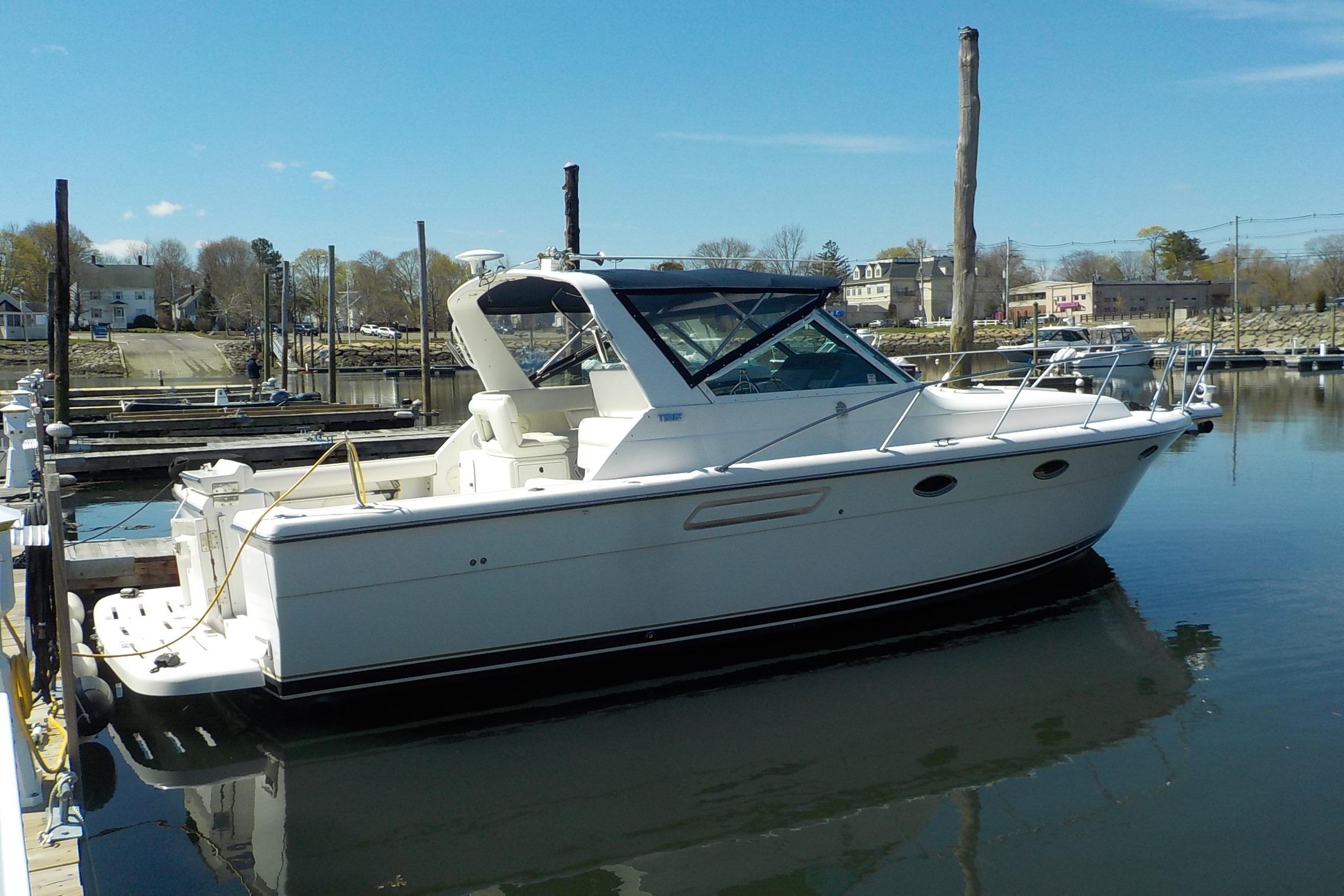 2001 Tiara Yachts 3100 Open