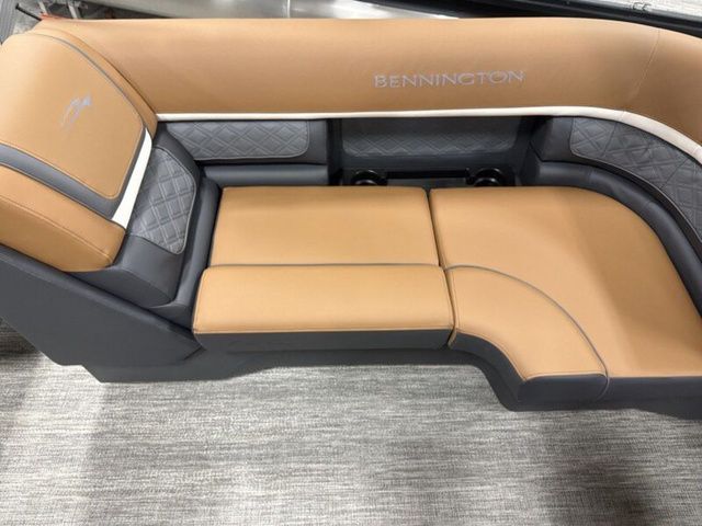 2026 Bennington S Quad Bench 22 SSR Tritoon - 18