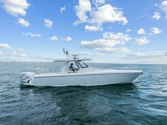 2020 Intrepid 407 Nomad SE