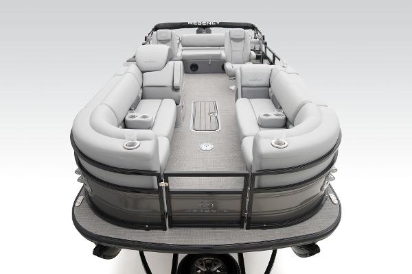 2025 Regency 230 LE3 Sport - 32