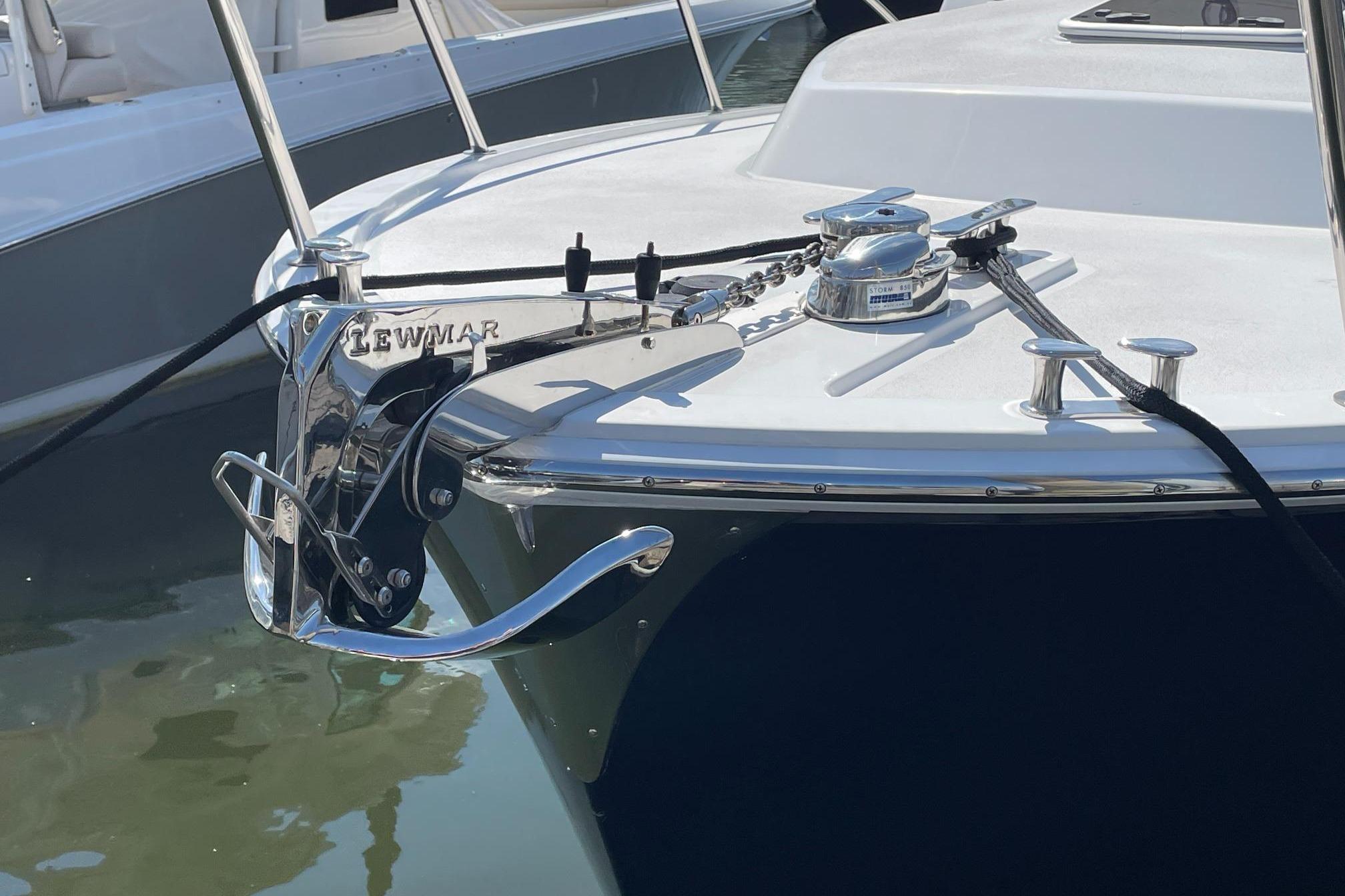 Bow of 2023 MJM 35 boat with Lewmar anchor system.
