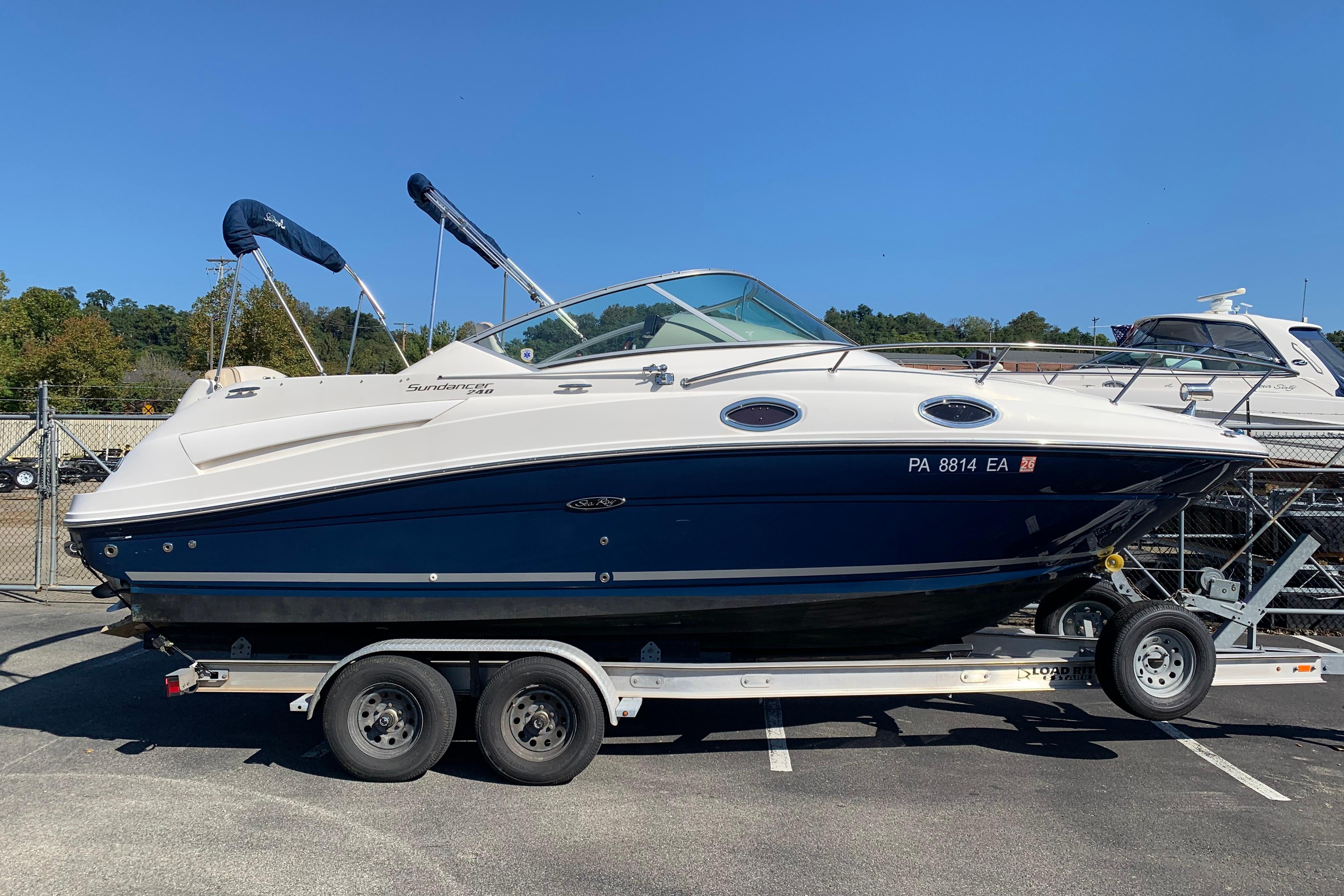 2013 Sea Ray 240 Sundancer