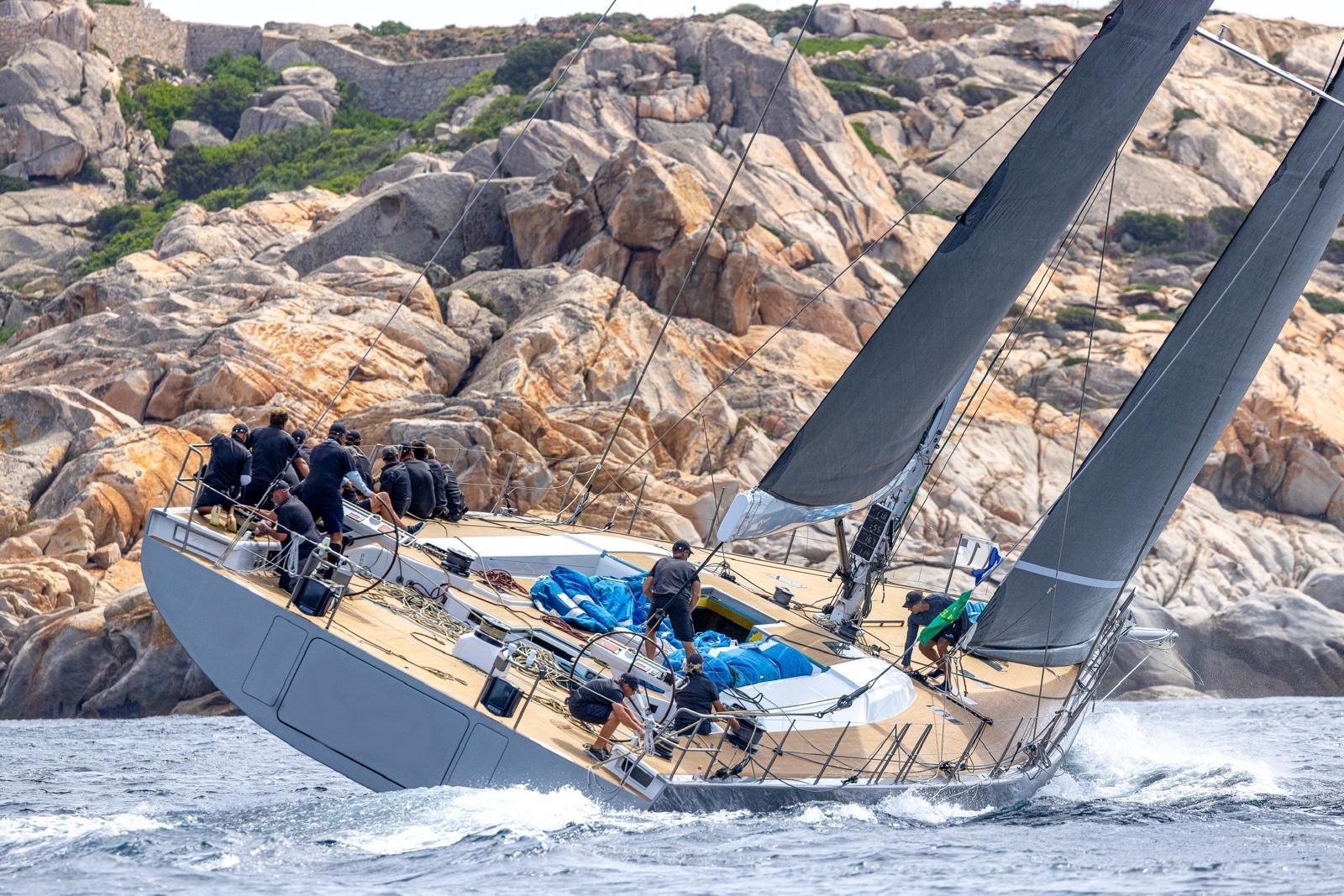 2017 Southern Wind 90