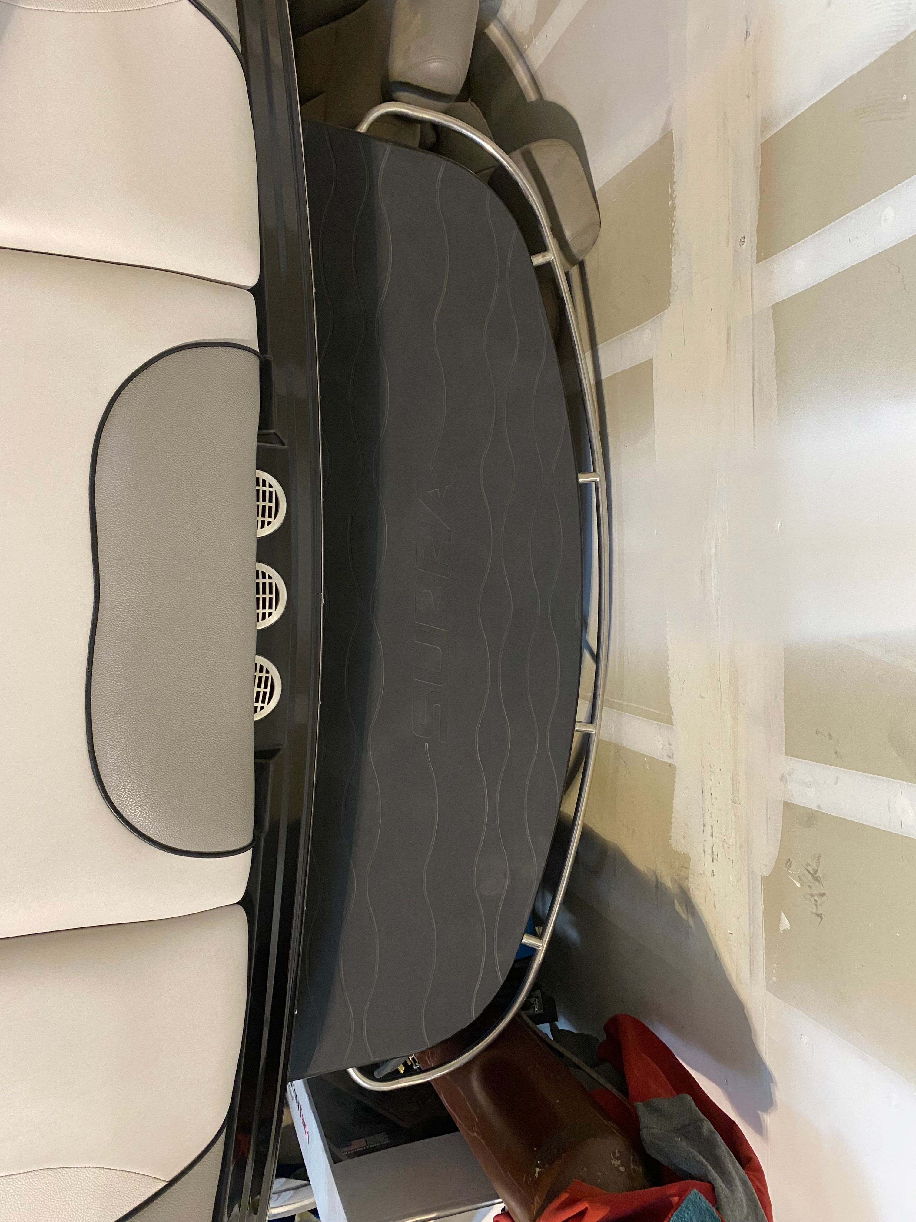 2008 Supra Launch 22 SSV - 63