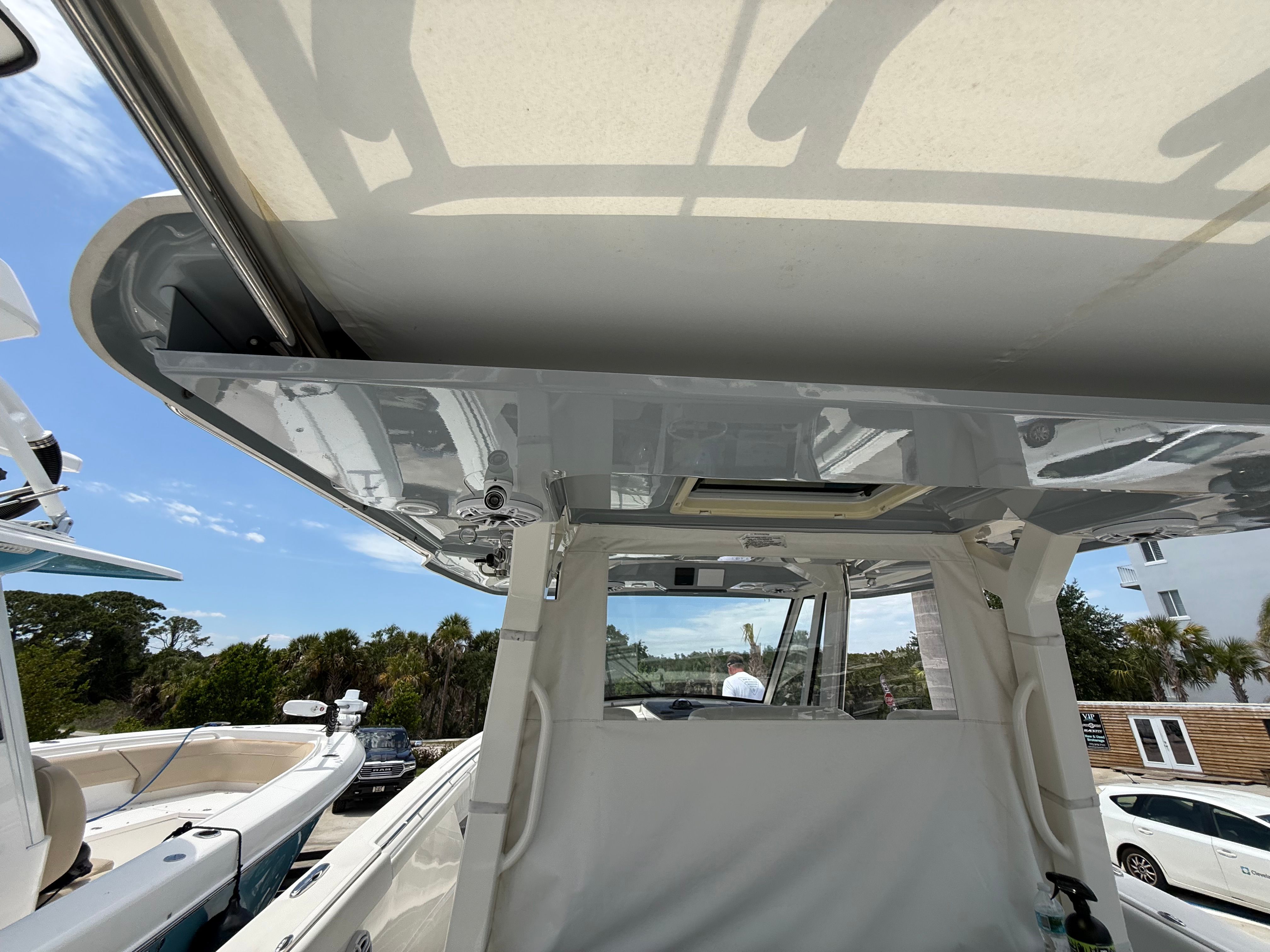 2024 PURSUIT 378 S - Image 13